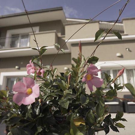 B&B Arco Dei Sogni Селано Экстерьер фото