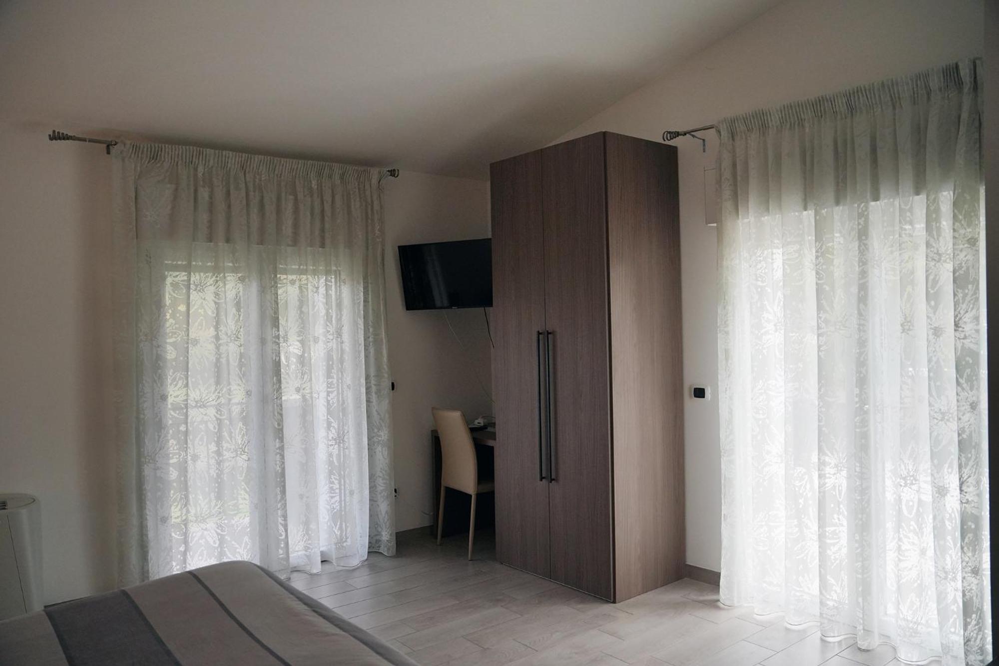 B&B Arco Dei Sogni Селано Экстерьер фото